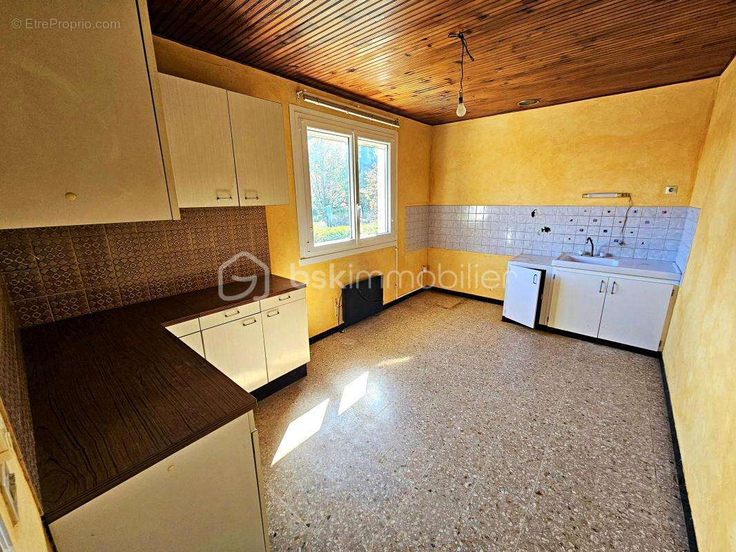 Maison à SAINT-LEGER-SUR-ROANNE