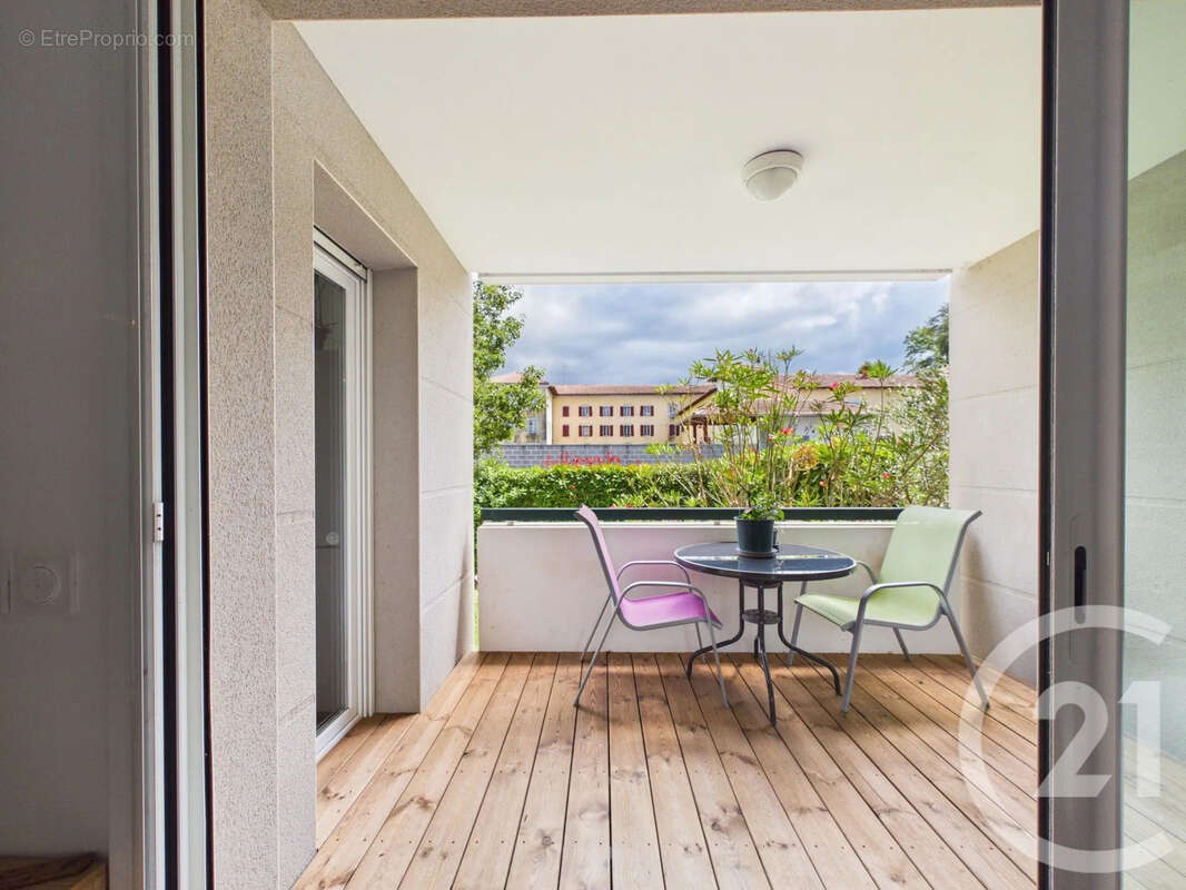 Appartement à LARRESSORE