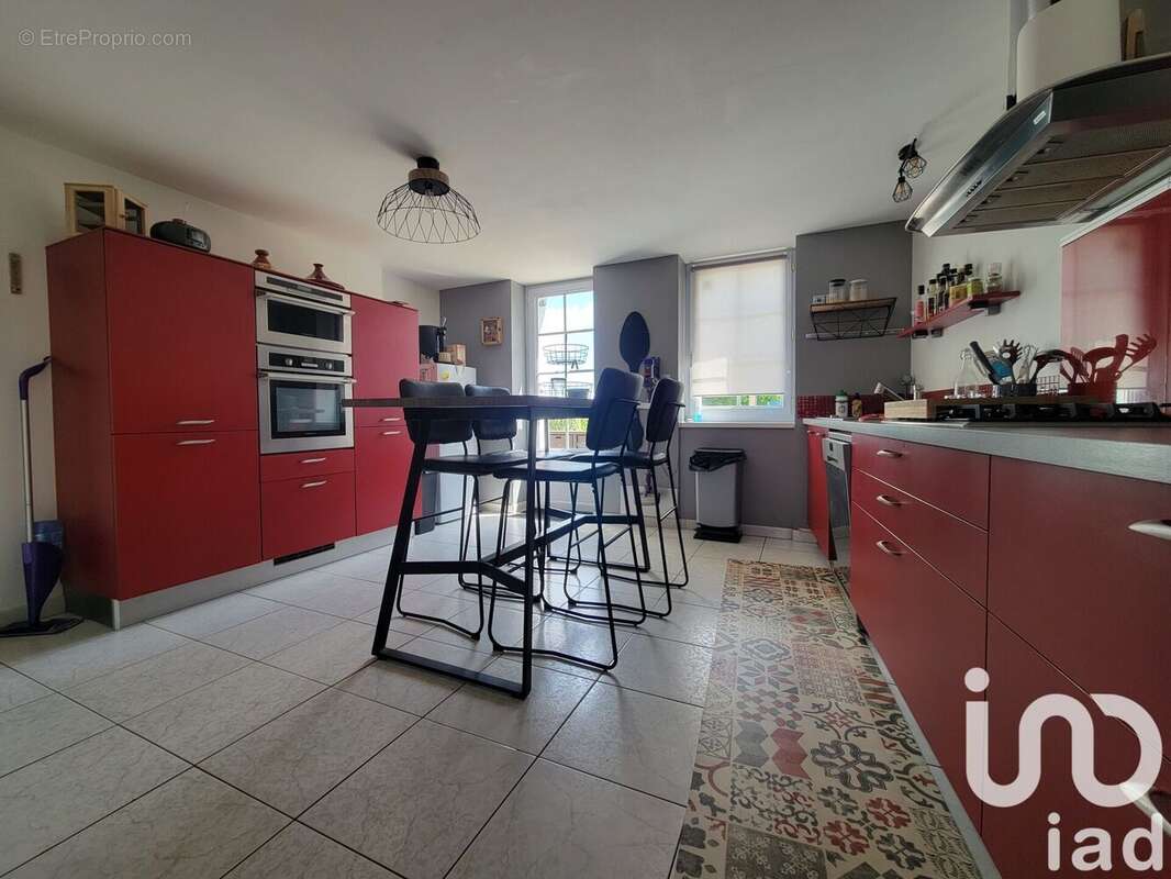 Maison 169 m² à Reaumur  - photo 8
