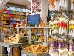 Photo 1 - Commerce à APT