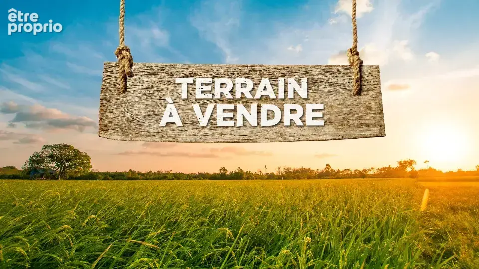 Terrain à AIRAN