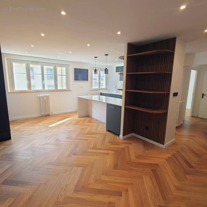 Appartement à LYON-7E