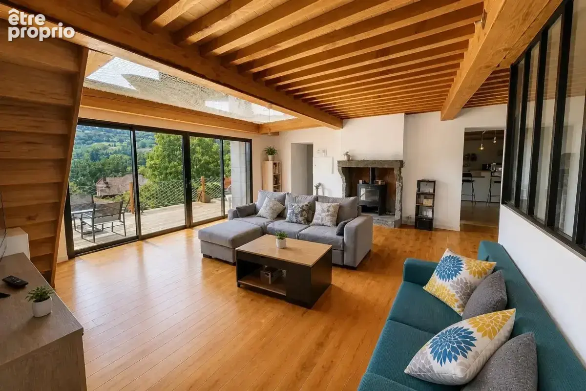 Maison de caractère entièrement rénovée – 173 m² – Terrain de 1 100 m² – Romagnat - photo 2
