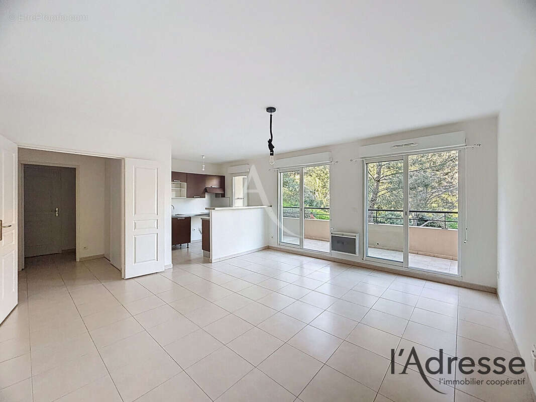 Appartement à MANDELIEU-LA-NAPOULE