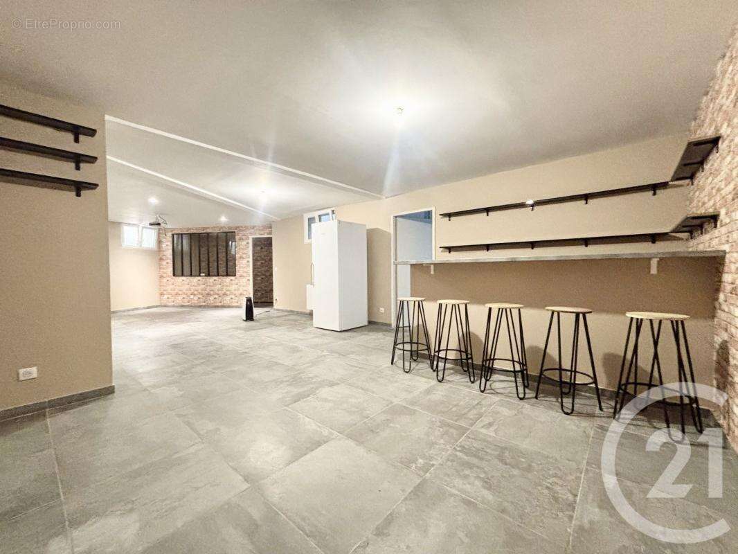 Maison 287 m² à Limoges  - photo 24
