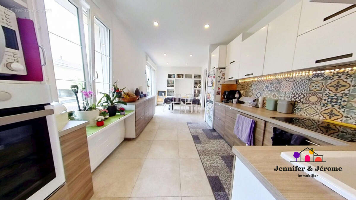 Maison à CARRIERES-SOUS-POISSY