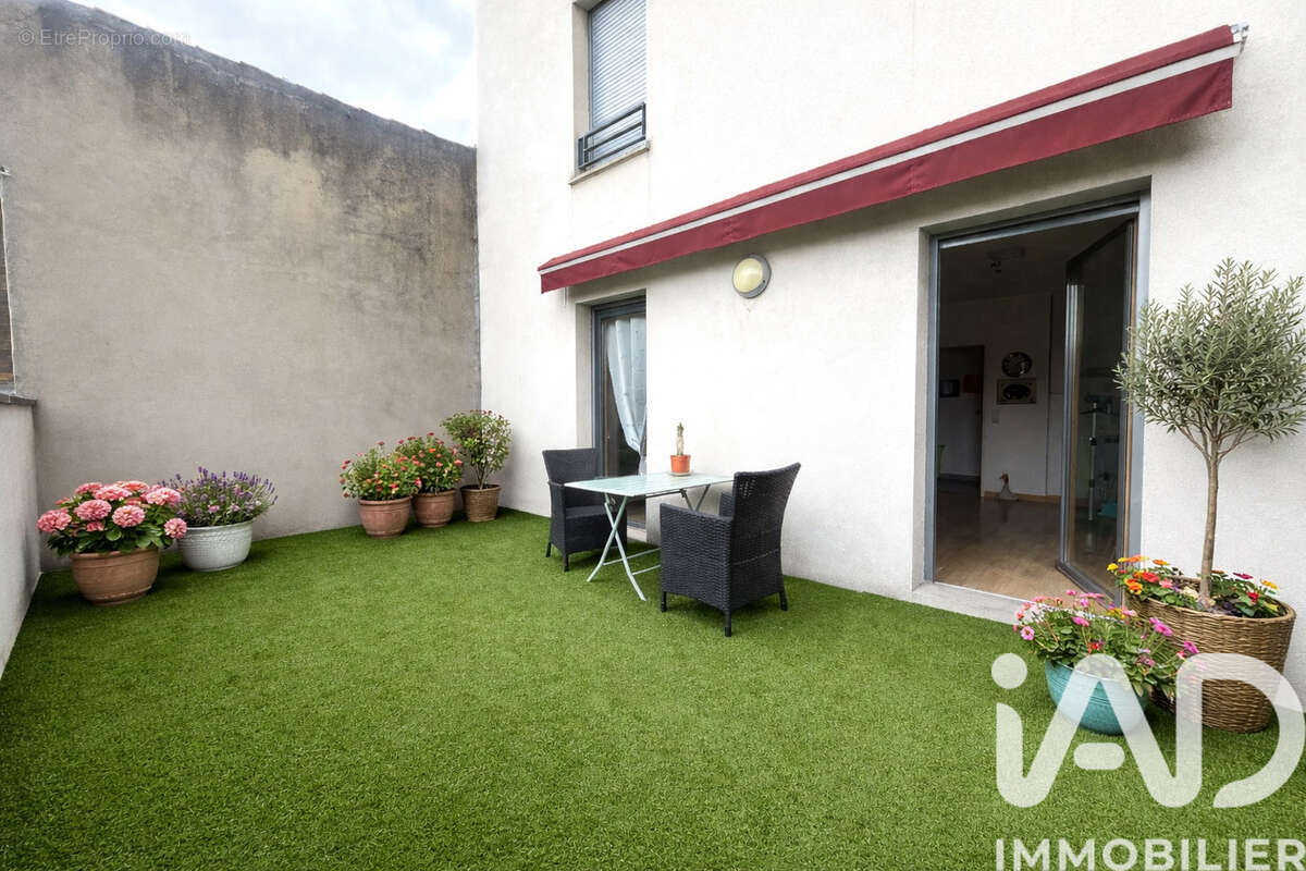 Photo 2 - Appartement à SAINT-ETIENNE