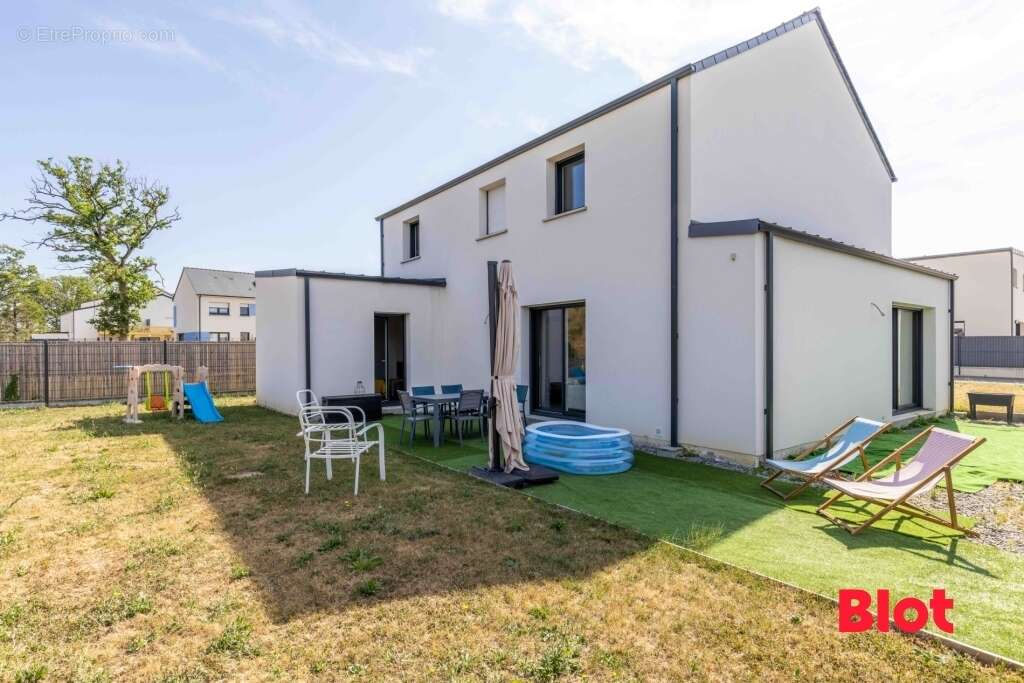 Maison 142 m² à Liffre  - photo 4
