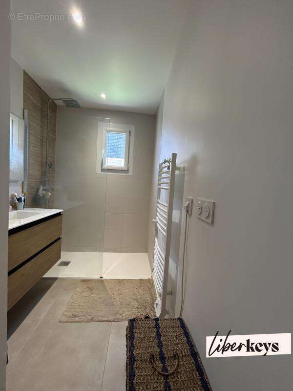 Ploemeur - proche bourg- maison t5 de plain-pied - photo 4
