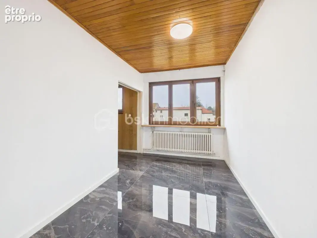 Duplex lumineux et confortable avec garage et caves - photo 7
