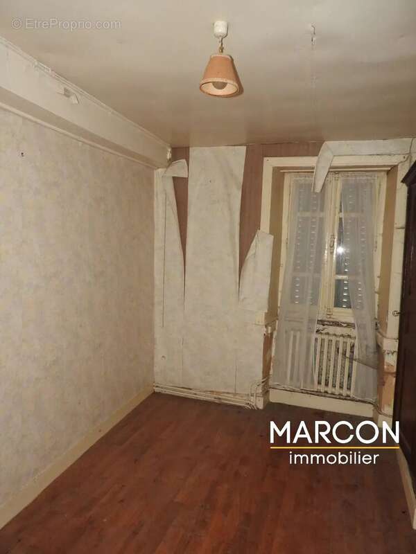 Maison à GENTIOUX-PIGEROLLES