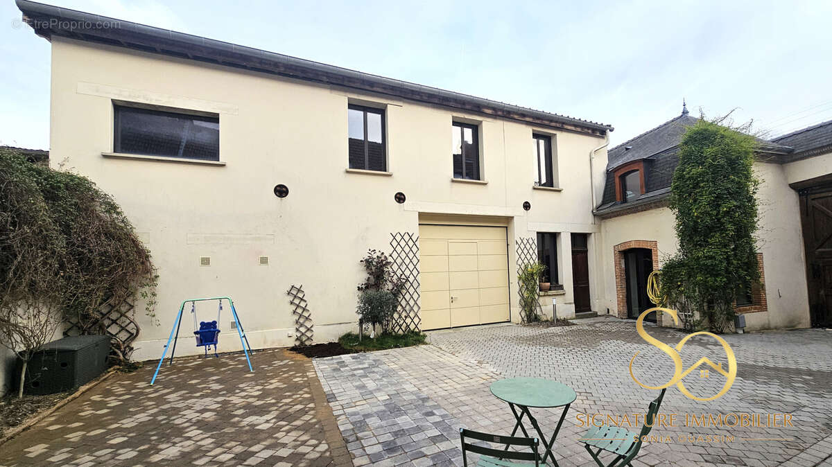 Maison à usage d'habitation et Annexes à 5 min d'EPERNAY (DIZY 51530) - photo 5