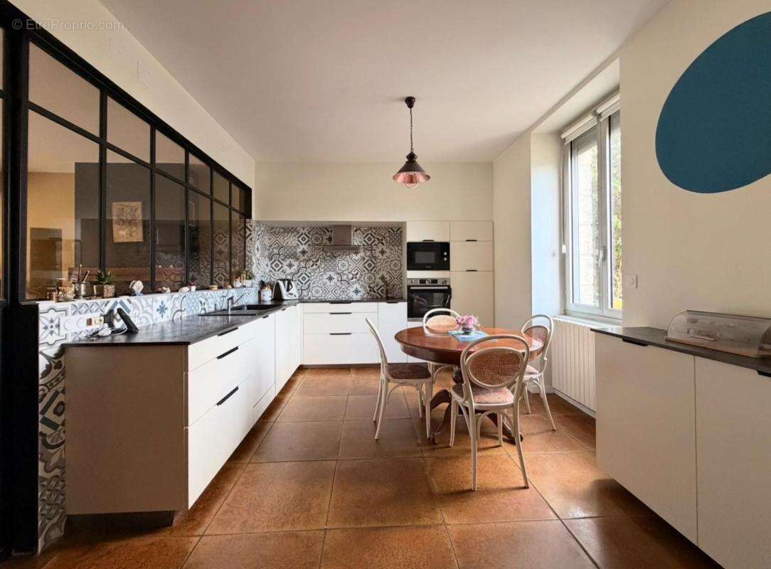 Maison à MALESTROIT