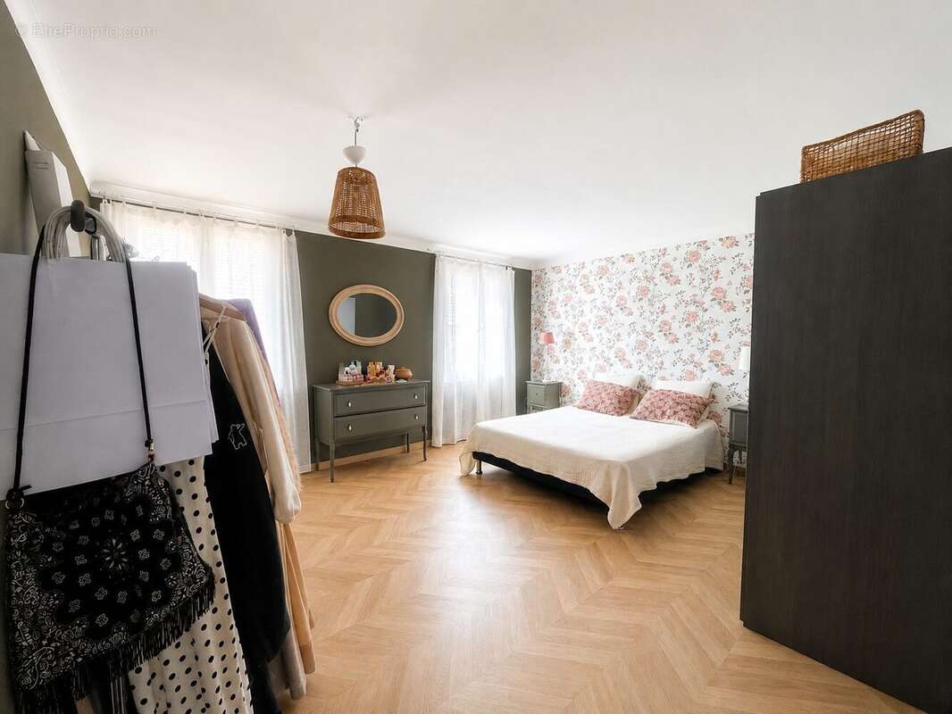 Appartement 78 m² à Beziers  - photo 6