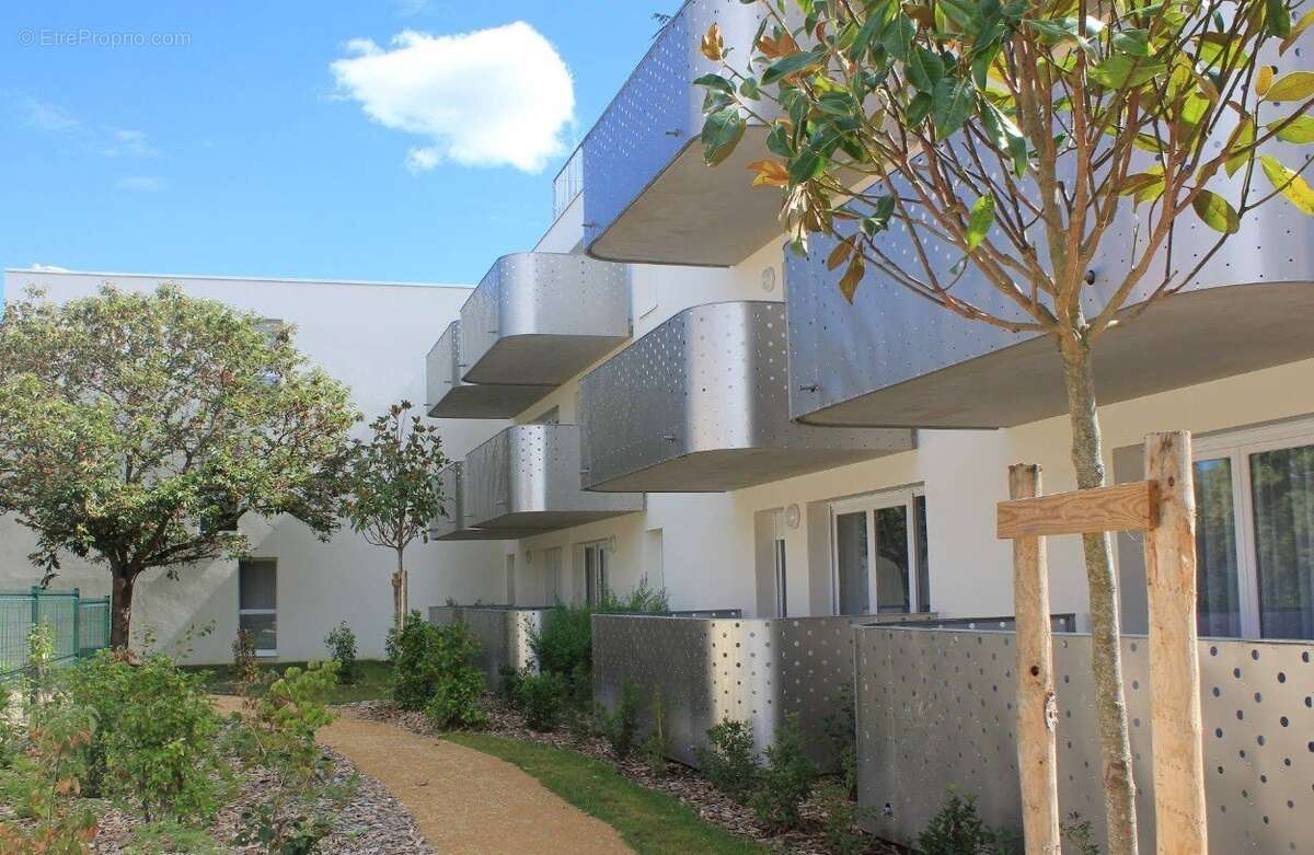 INVESTISSEMENT LOCATIF  CENON  Résidence Seniors Stella - Le Grand Cèdre - 6,57 % de rentabilité - photo 13