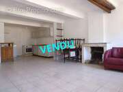 Appartement à PUGET-THENIERS