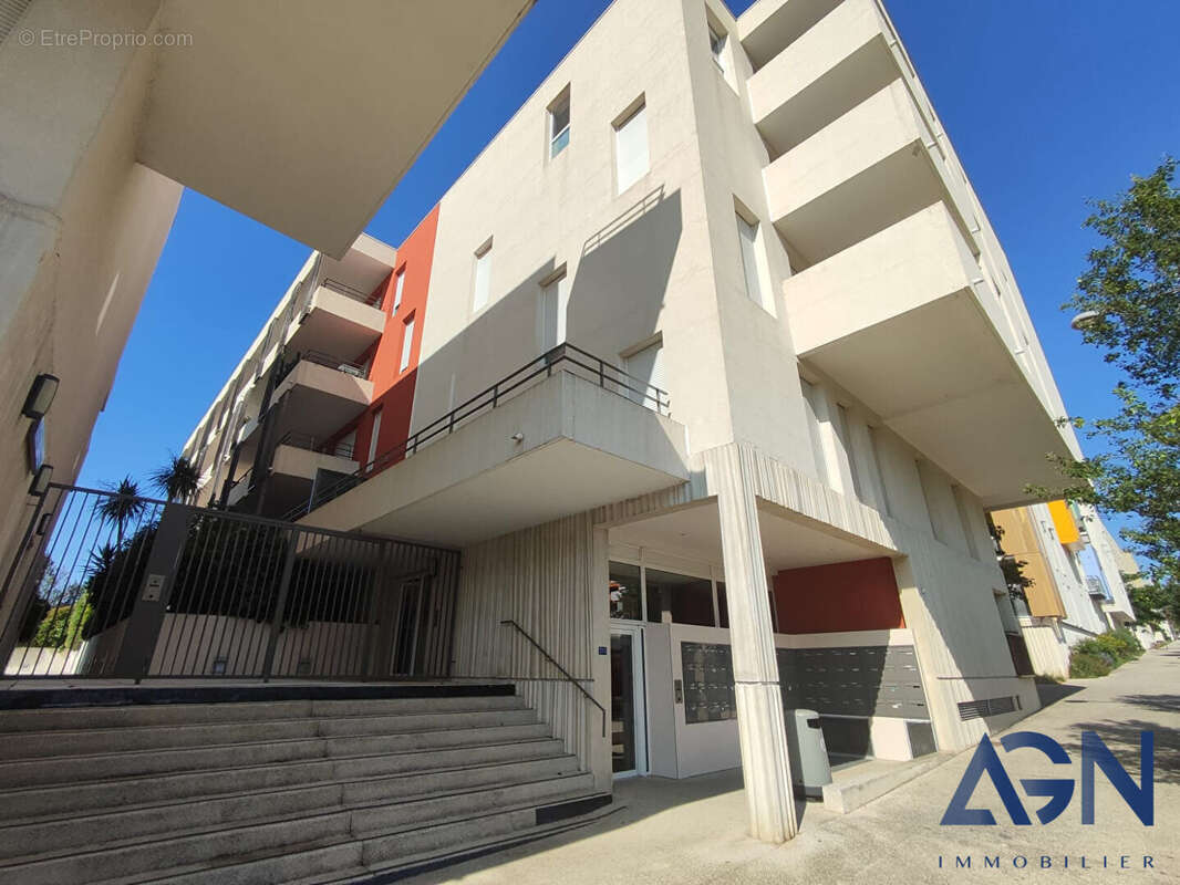 Appartement à JUVIGNAC