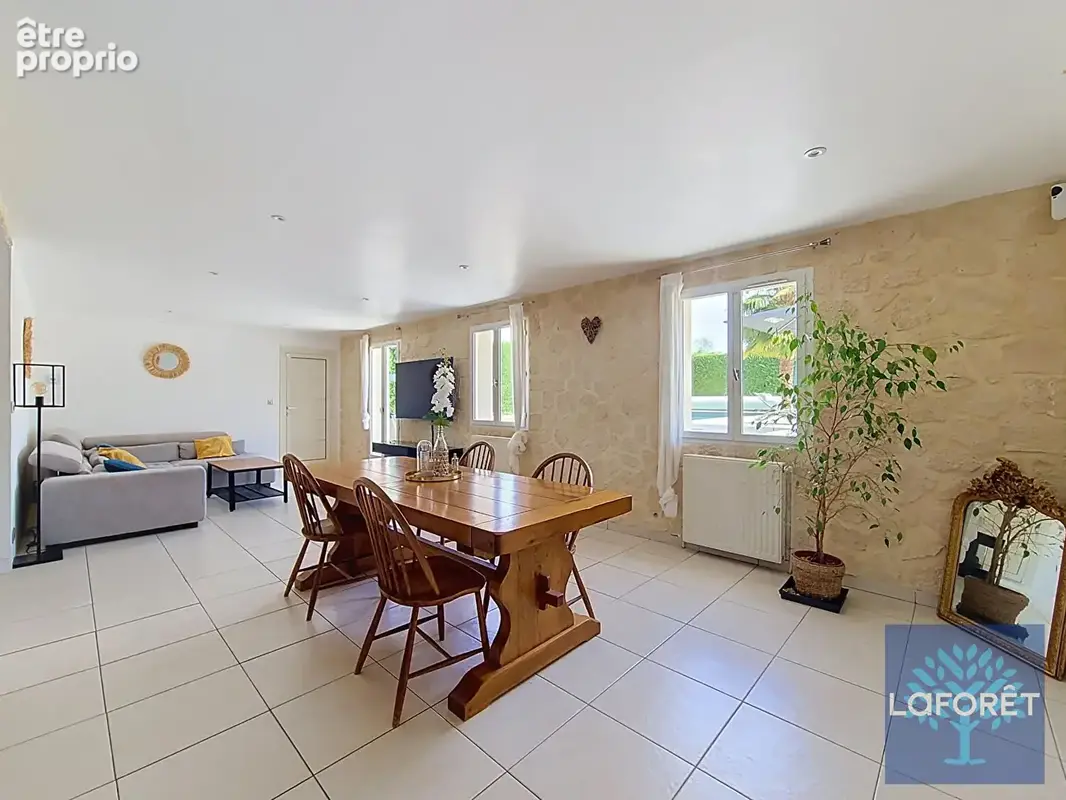 Pavillon familial avec piscine et spa à Morigny-Champigny - photo 6