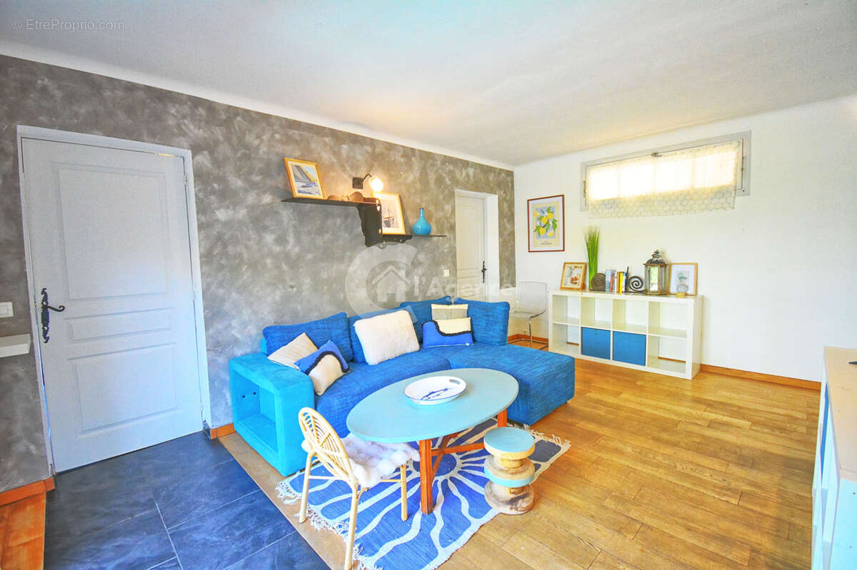 Coup de cœur à Montauroux : Superbe bas de maison de 93 m2 avec piscine privative et dépendance - photo 7