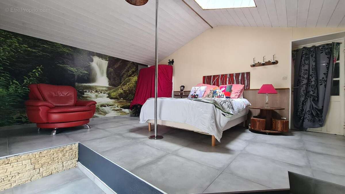 Photo 6 - Maison à SAINT-CHRISTOPHE-DU-LIGNERON