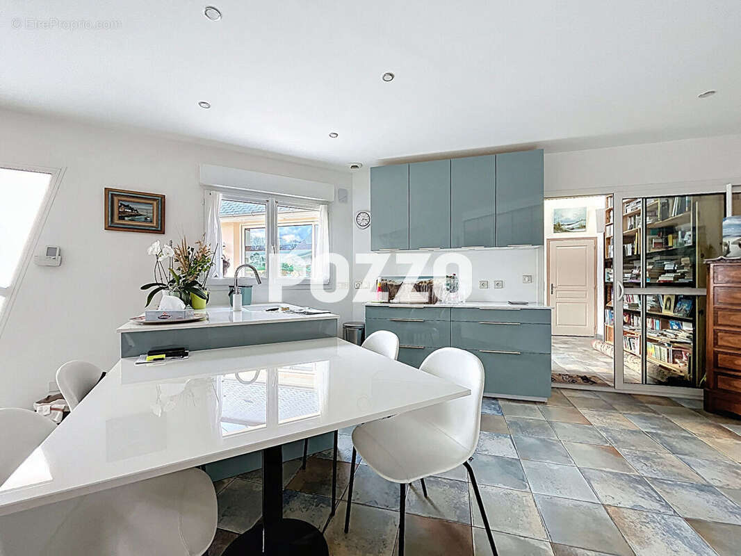 Maison à BREVILLE-SUR-MER