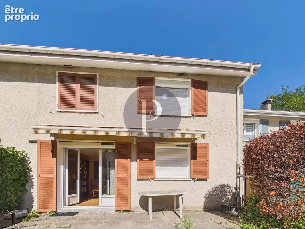 Maison 5 pièces de 98m² - photo 2