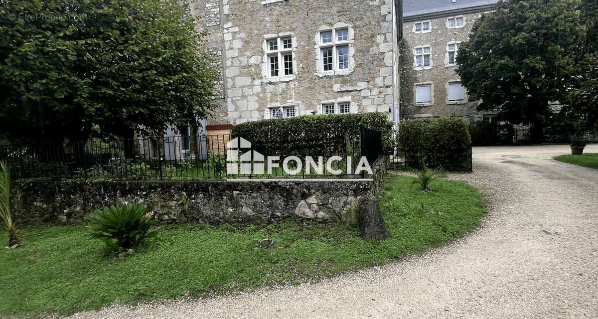 Appartement à VARCES-ALLIERES-ET-RISSET