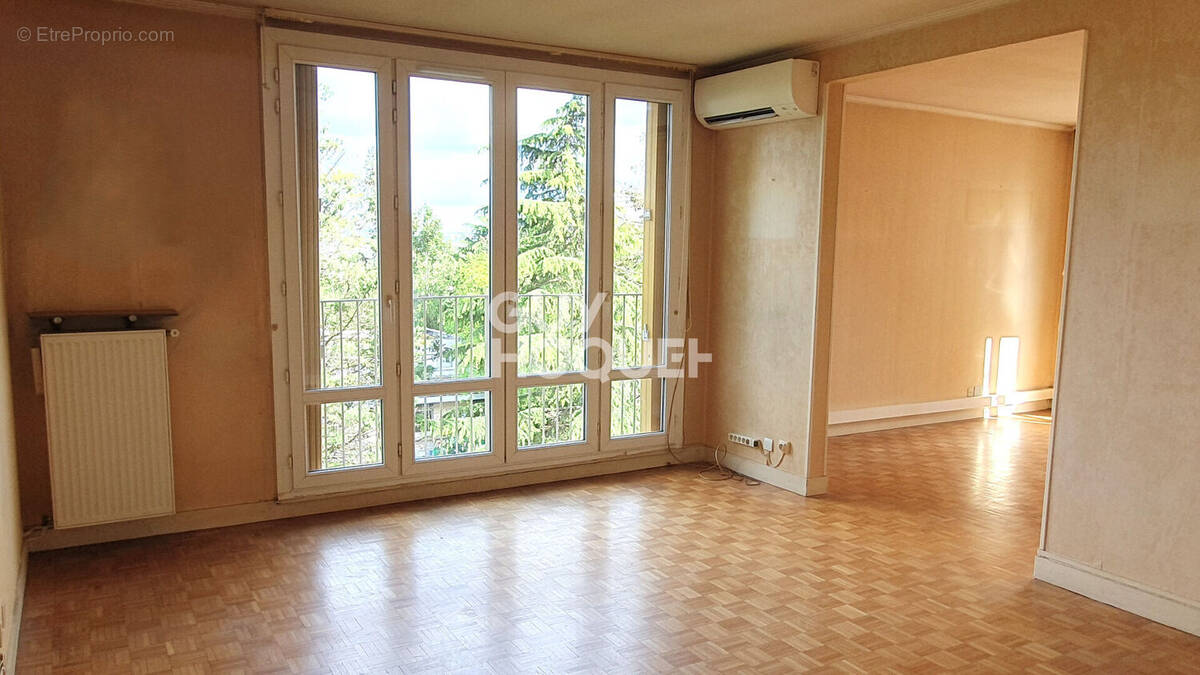 Appartement à LA MULATIERE