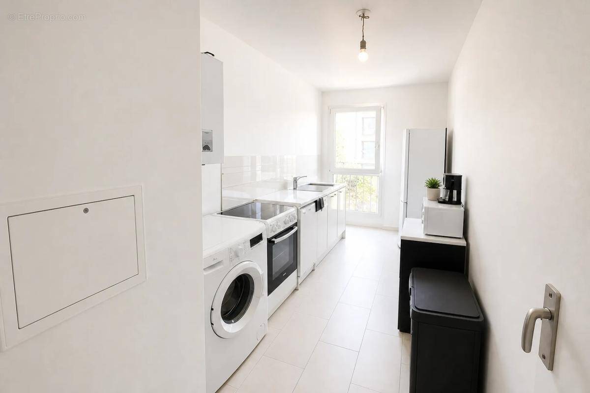 Appartement à SARTROUVILLE