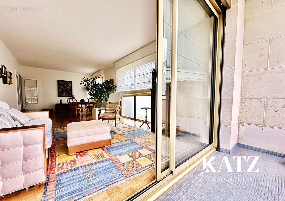 Appartement à RUEIL-MALMAISON