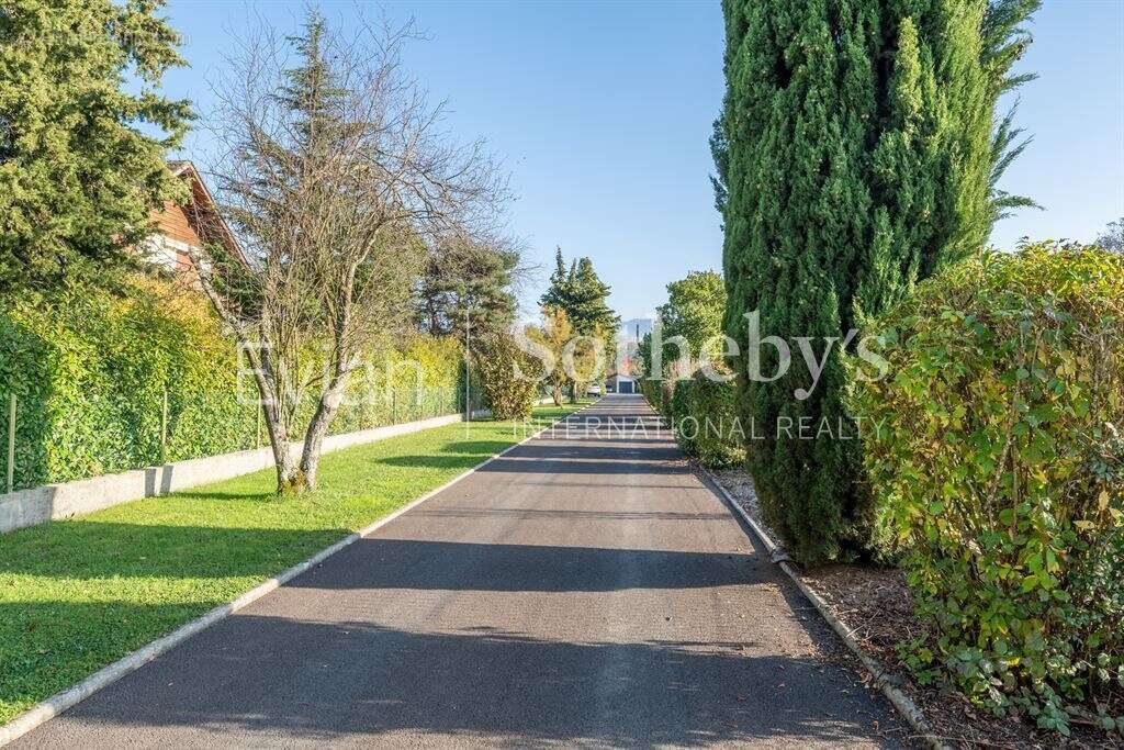 Maison à ANTHY-SUR-LEMAN