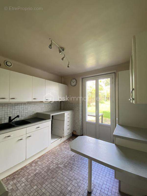 Appartement à SAINT-CHERON