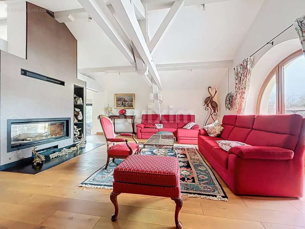 Maison à CHATILLON-SUR-CHALARONNE