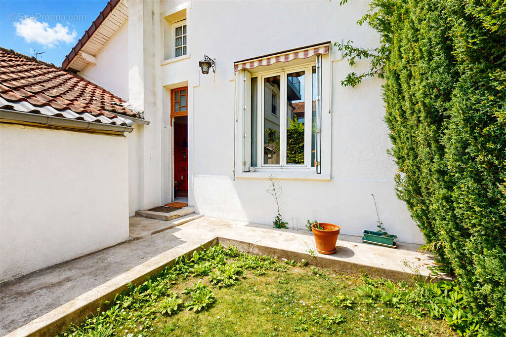 Maison 57 m² à Clamart  - photo 10