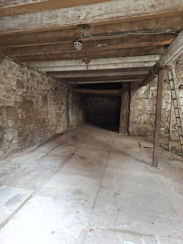 Maison à CHARCHIGNE