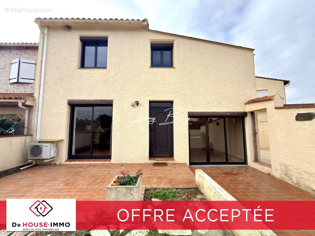 Maison à SAINT-ESTEVE