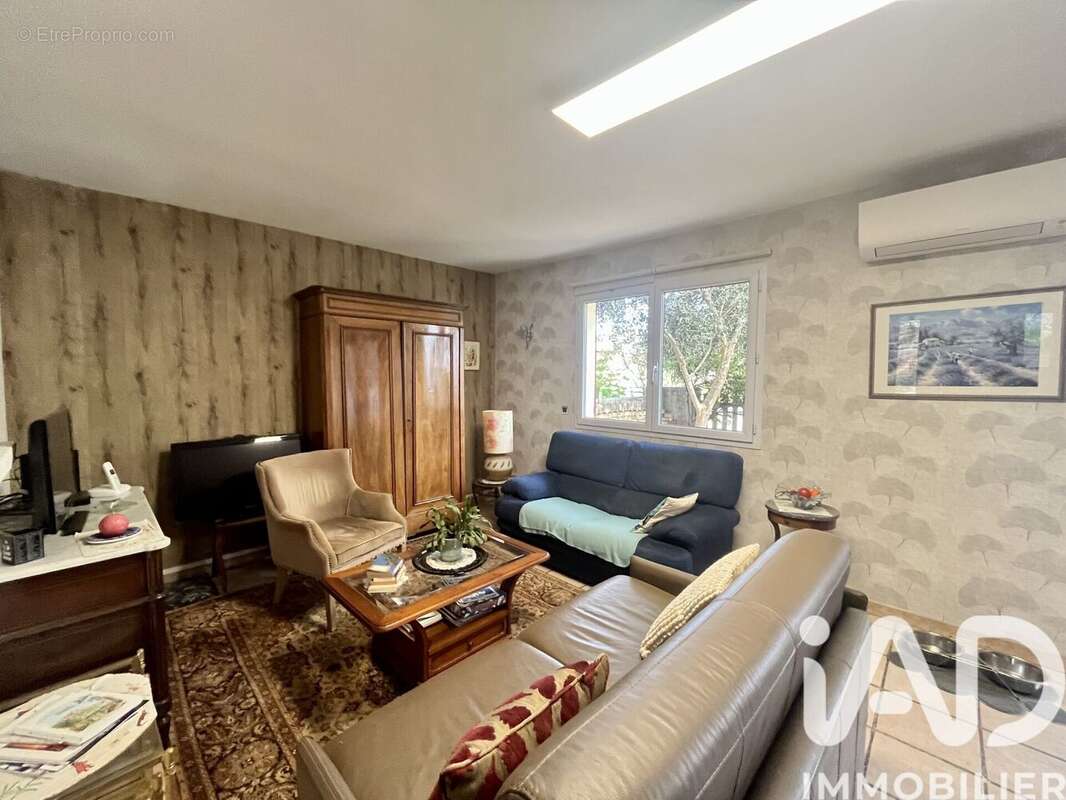 Photo 5 - Maison à LAMBESC