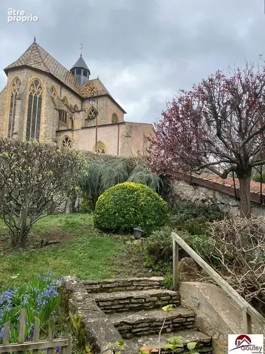 Maison à AMBIERLE