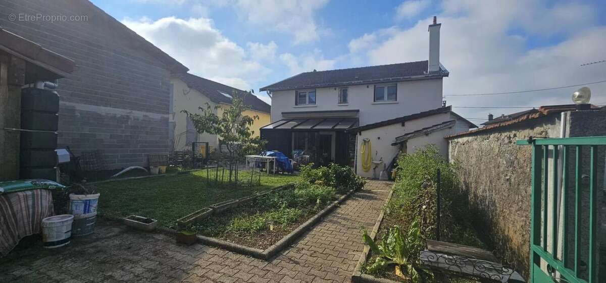 Maison à AMBERIEU-EN-BUGEY