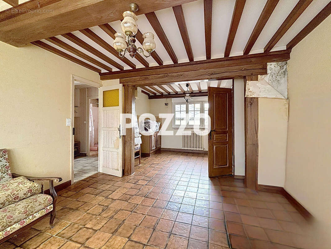 Commerce à SAINT-SAUVEUR-LENDELIN