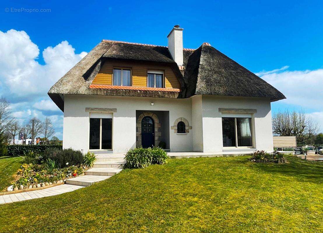 Coup de coeur  ! Bourg 6 Pièces 155 m2 - photo 2
