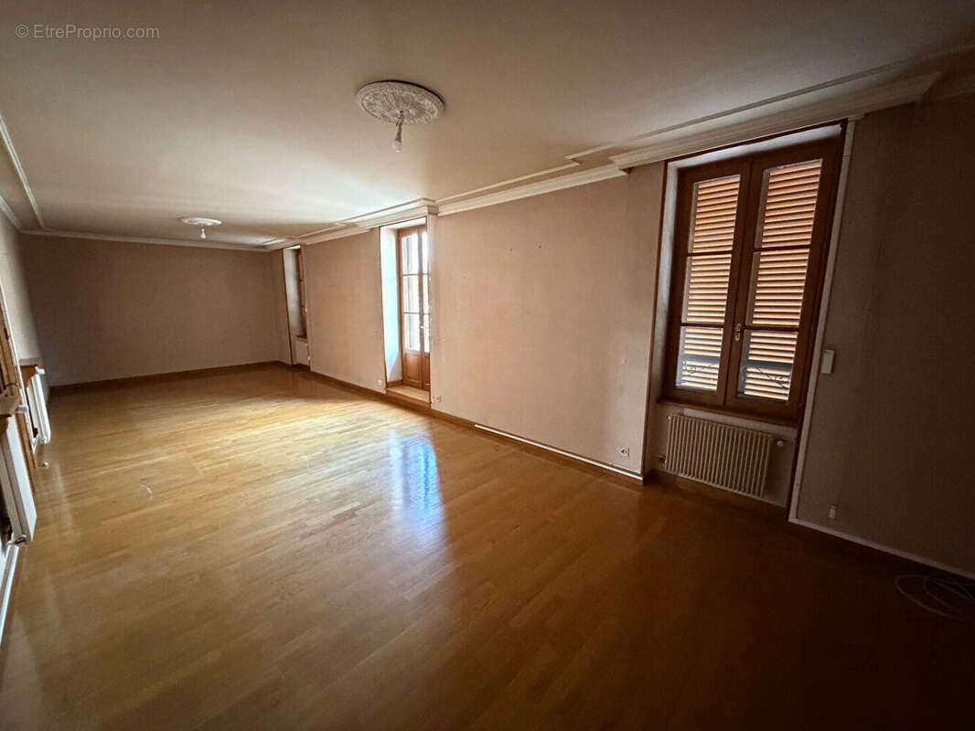 Appartement à LE CREUSOT