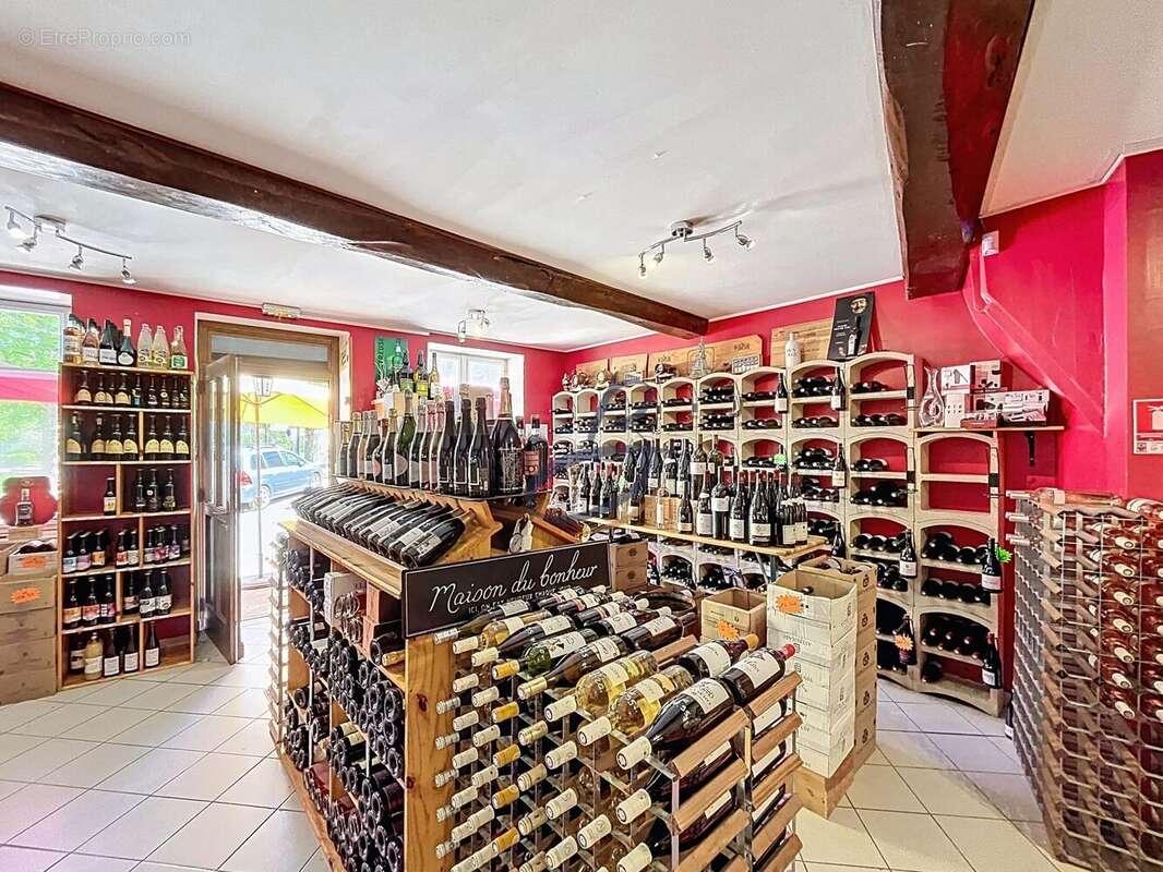 Commerce à L'ISLE-D'ABEAU