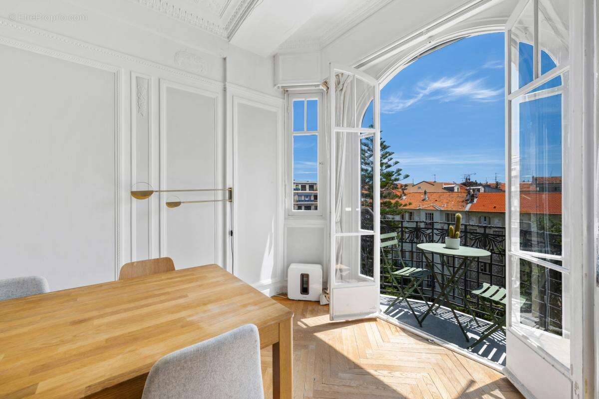 Appartement à NICE