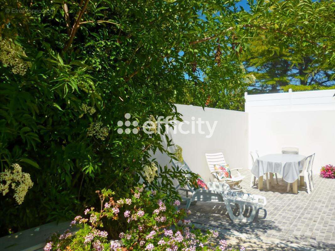 Maison 66 m² à Angoulins  - photo 17