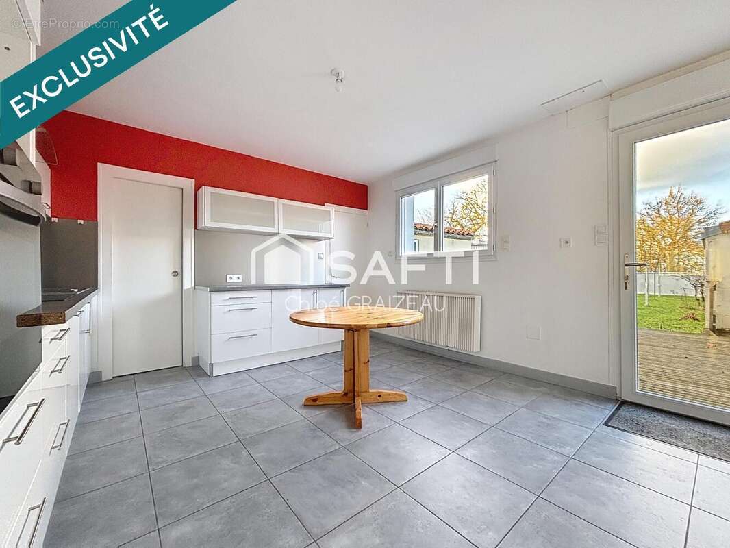 Photo 3 - Maison à LA CHAPELLE-SAINT-LAURENT