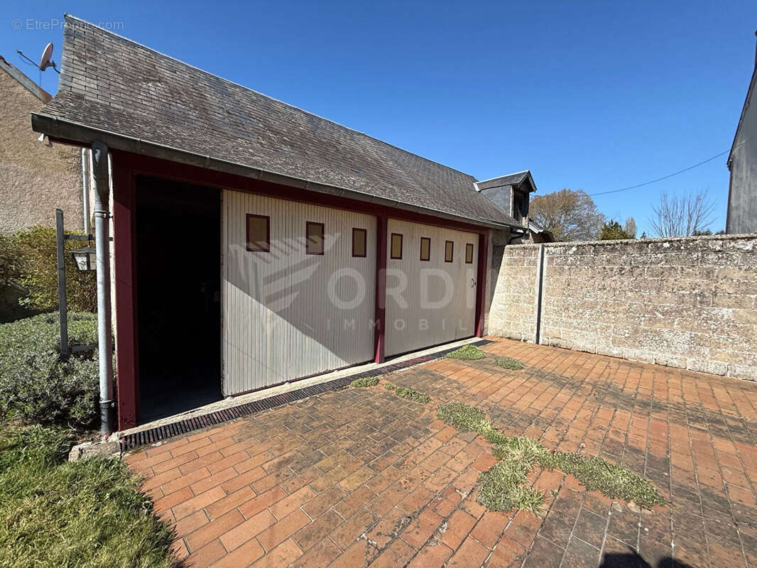 Maison à PIERREFITTE-ES-BOIS