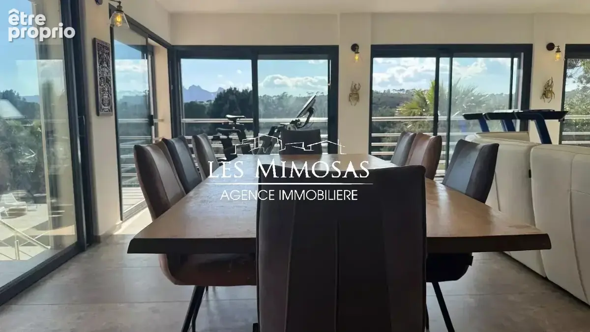 Villa contemporaine avec dépendances – vue sur le rocher de roquebrune - photo 11