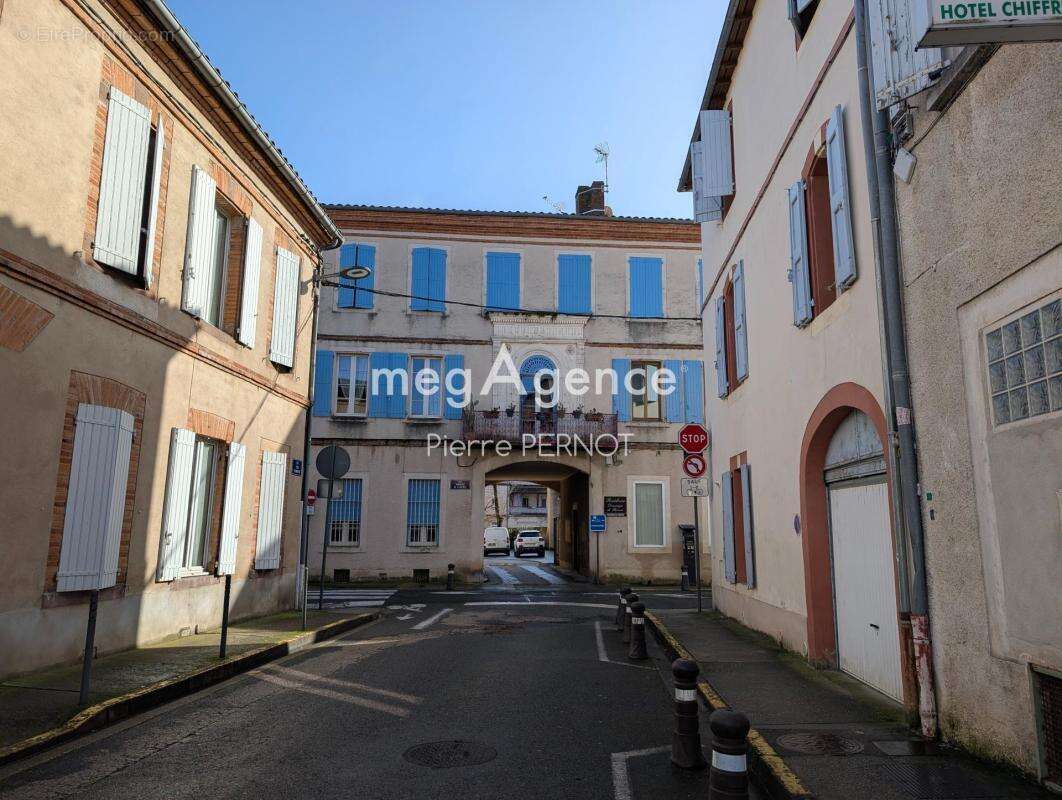 Bel appartement calme et rénové en Résidence Centre ville ALBI - photo 3