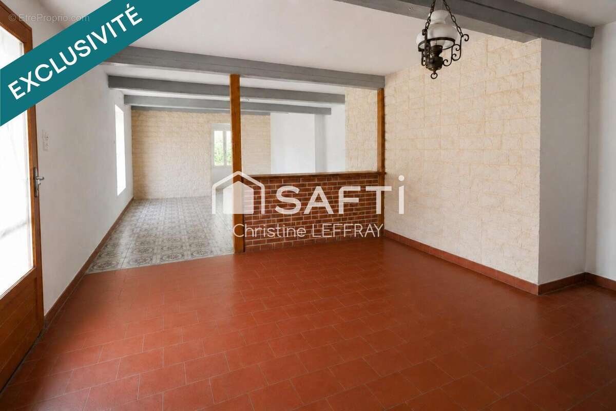 Photo 2 - Maison à HIERMONT
